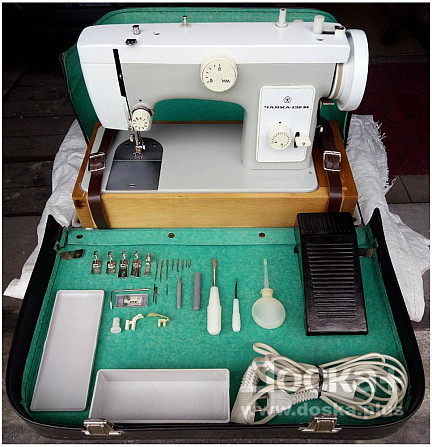 Швейная машина